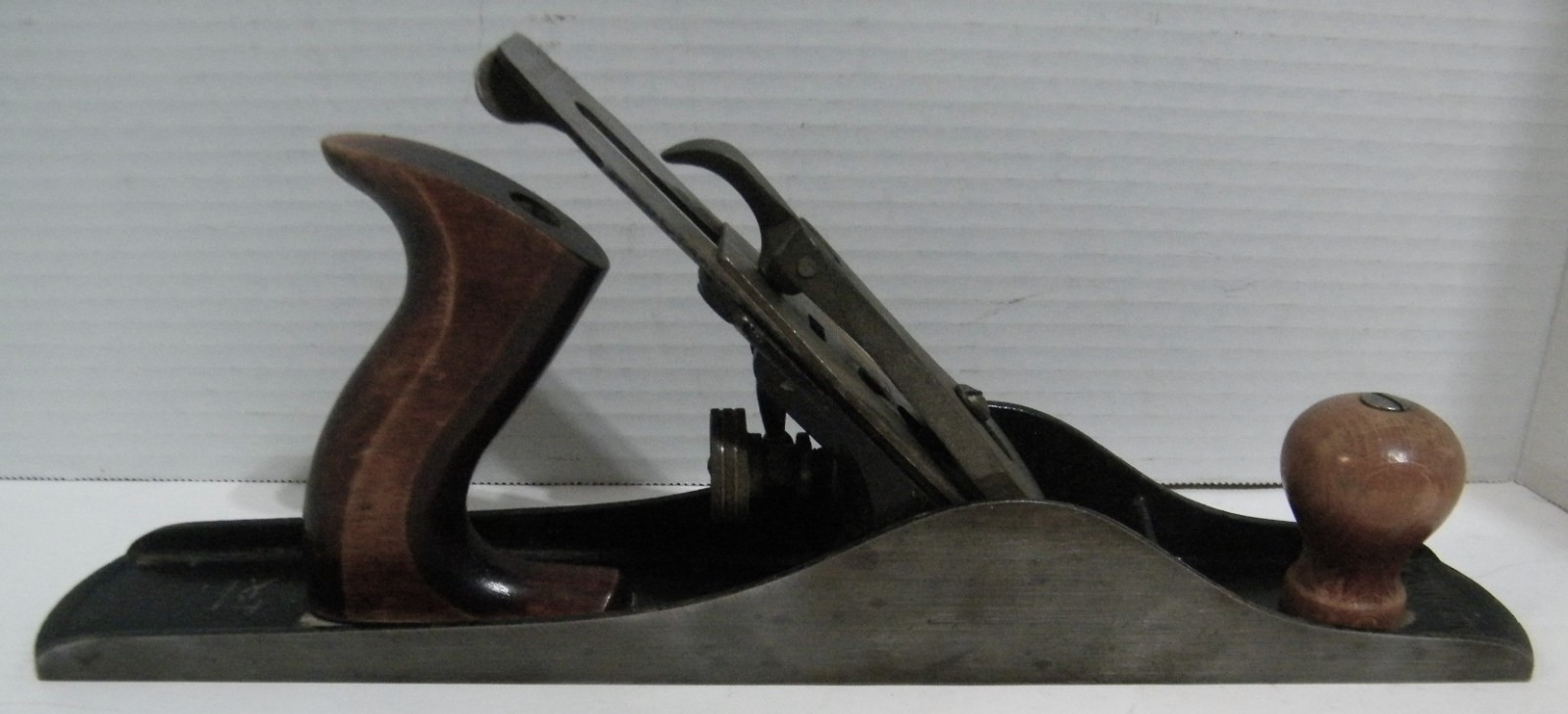 Vintage Unbranded 14″ Smooth Bottom Wood Plane USA