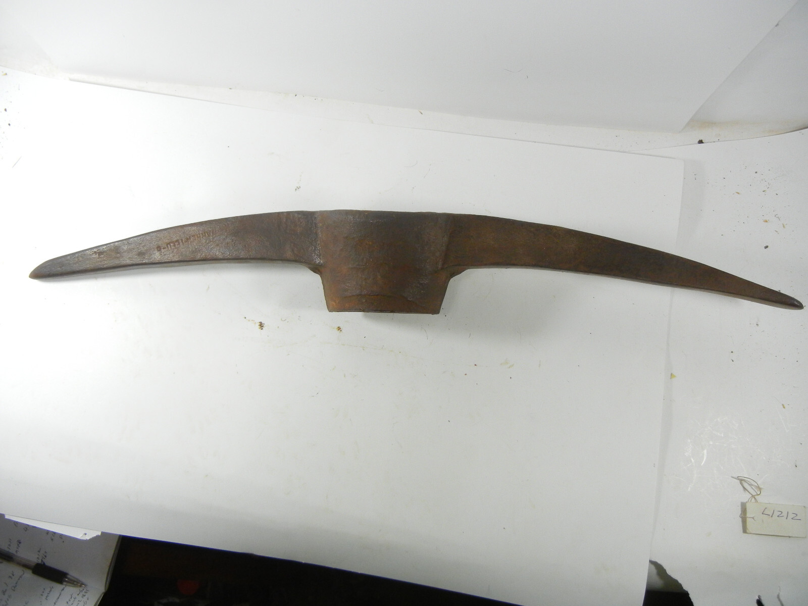VINTAGE Warrenteed No.6 Pick Axe trenching tool L1212