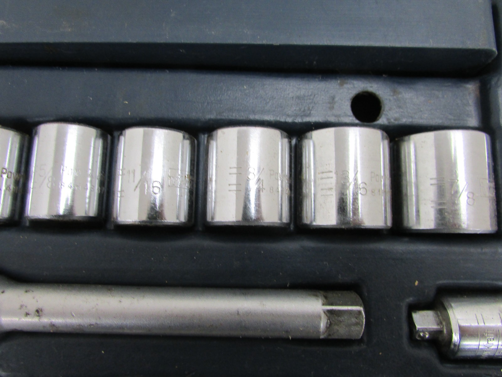 VINTAGE MONTGOMERY WARD TOOLS POWR KRAFT SAE & METRIC SOCKET SET, USA