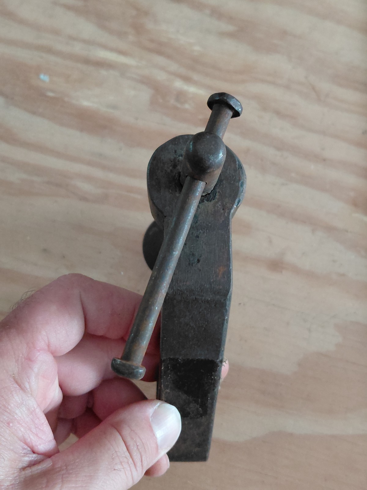 Vintage Early Blacksmith Bench Bracket Clamp Vise Bench Dog – Stanley No. 203 ?