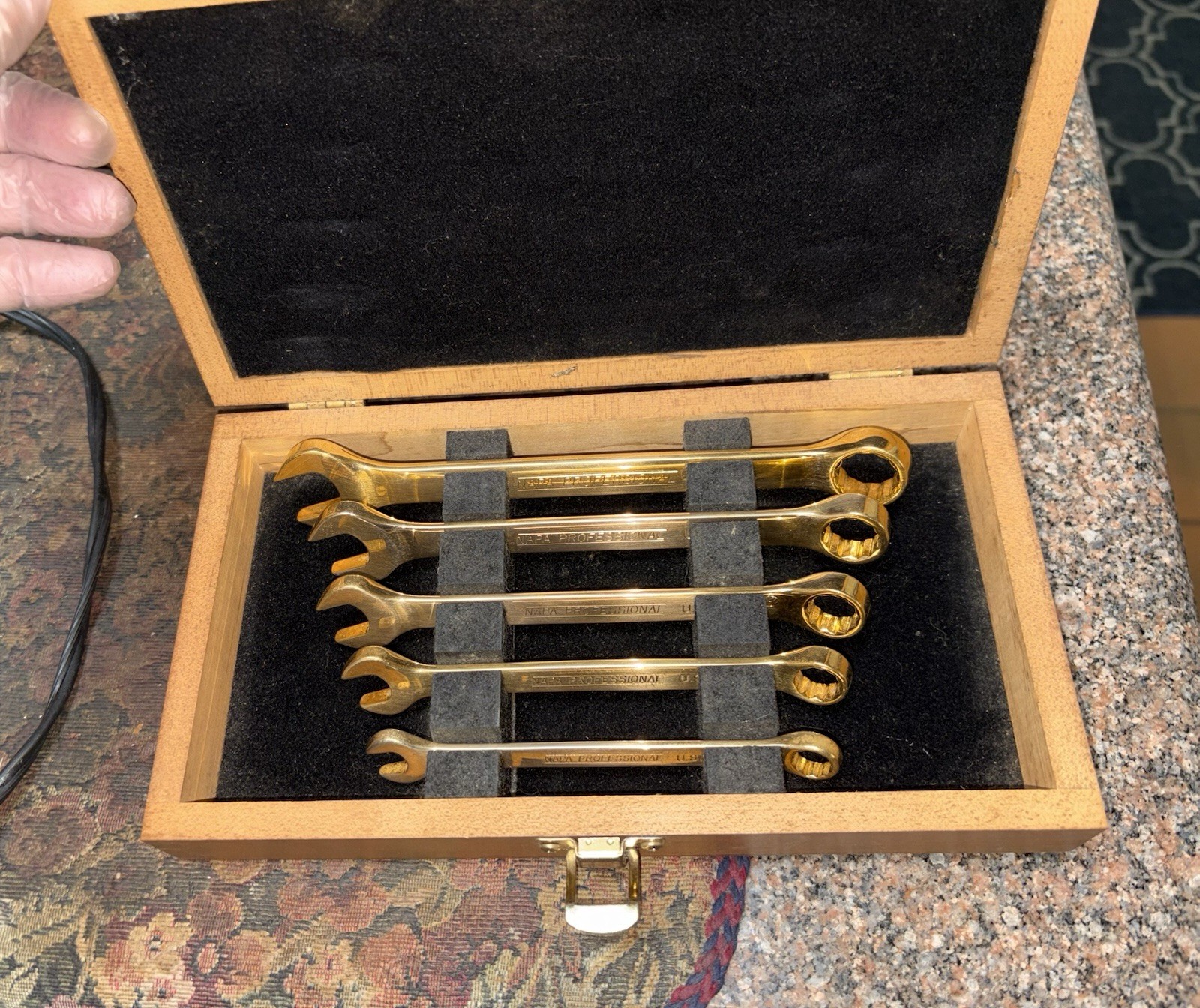 NAPA 75th Anniversary 14k Gold-Plated 5pc English Wrench Set Wood Case 1925-2000