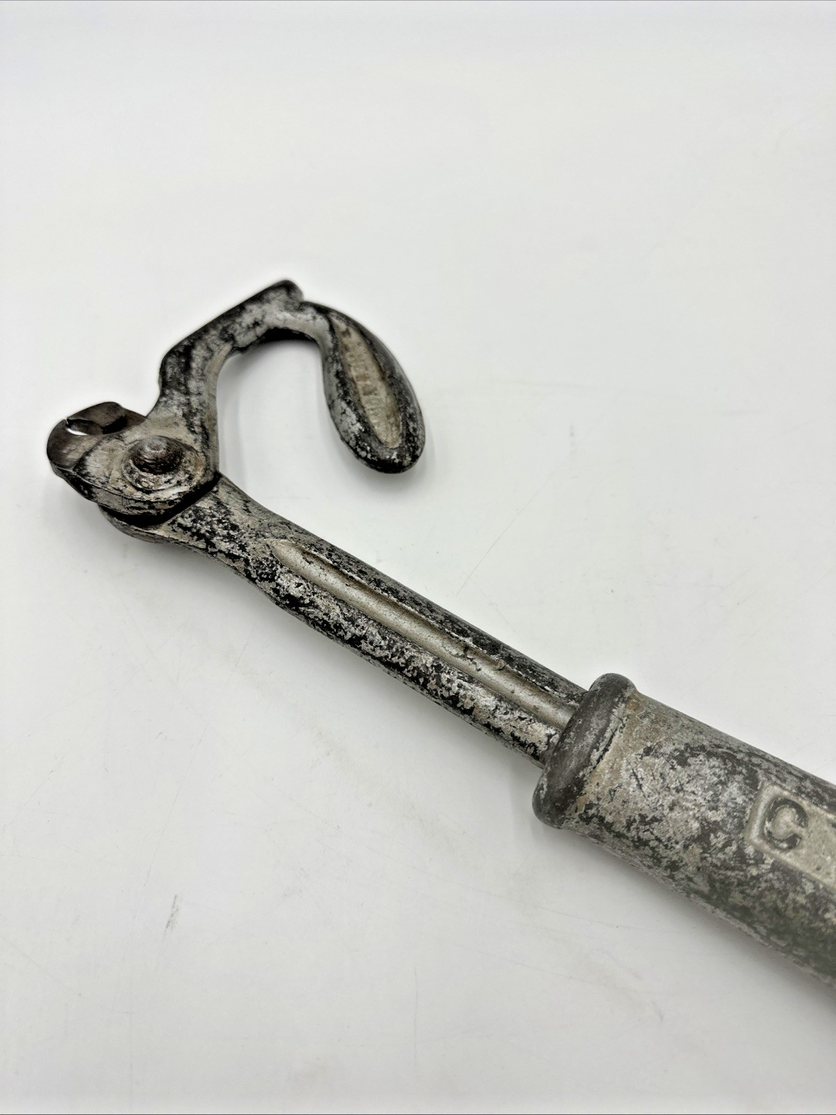 Antique Nail Puller – Cyclops Made by Tower & Lyon Co