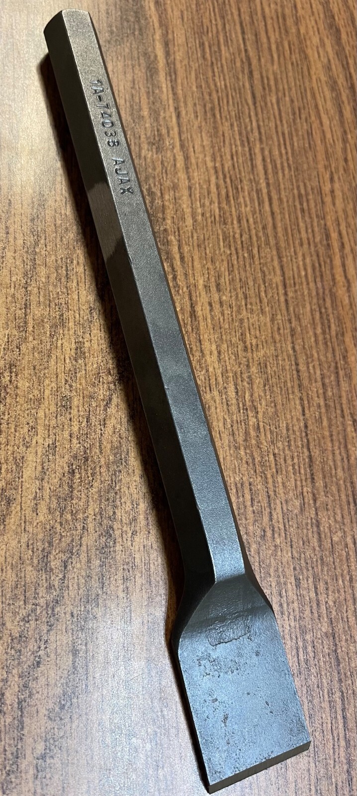 Ajax 9″ x 1-3/16″ Chisel OAL 5/8″ Hex