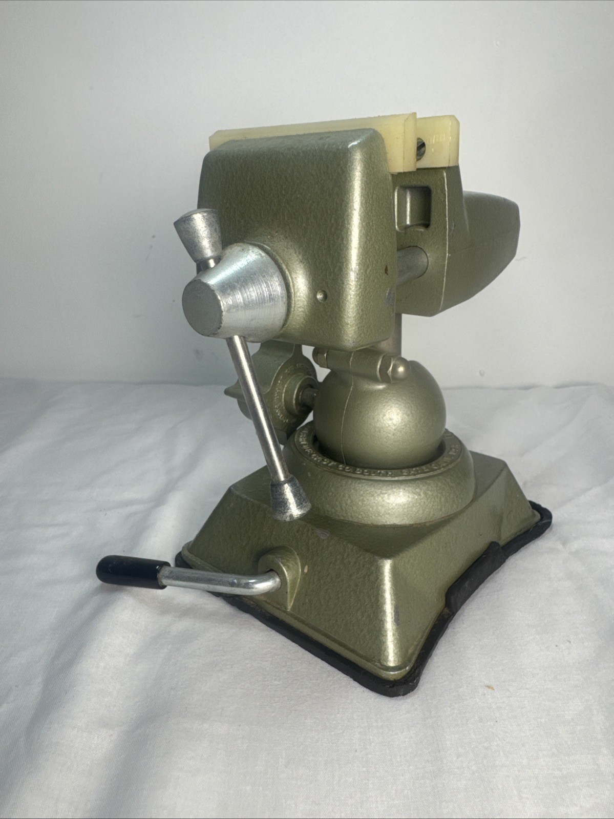 Vintage PANAVISE VISE TILT TURN 2898068 COLBERT DIE CAST CO. California USA