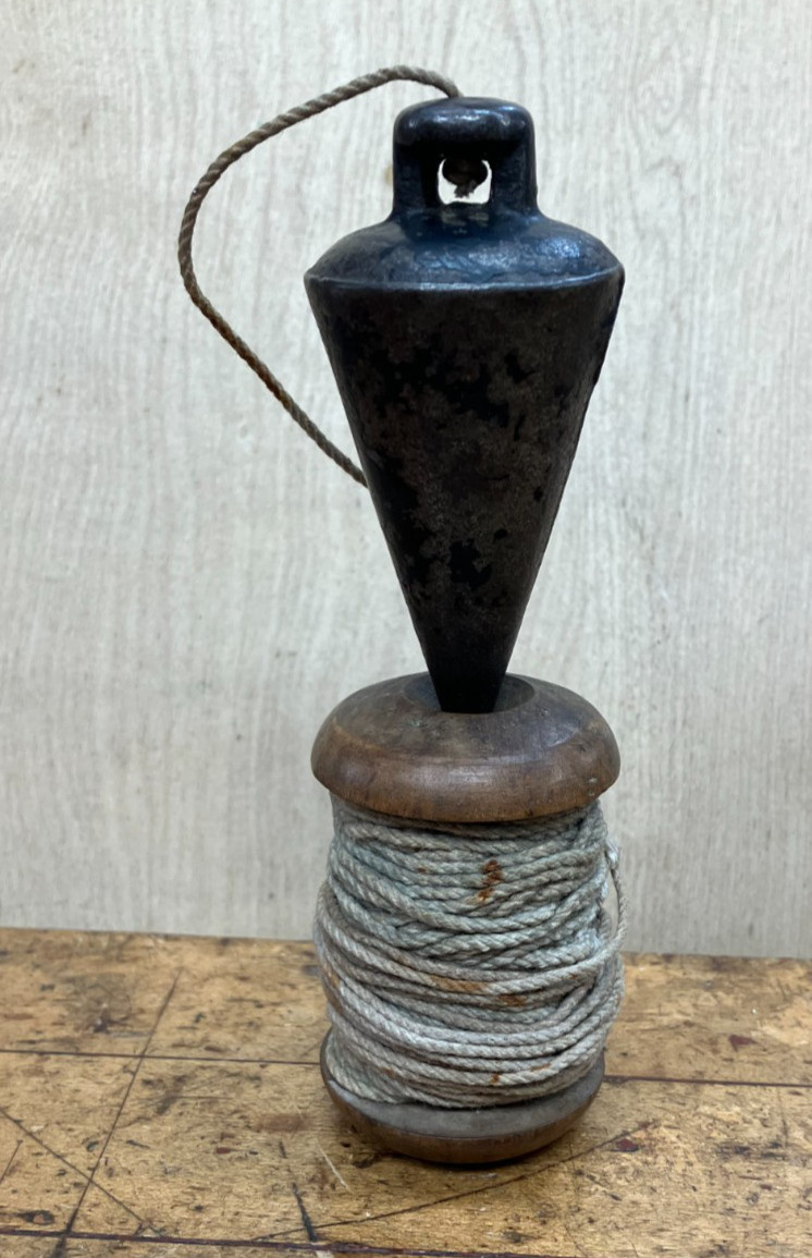 Antique 12oz Plumb Bob & Wooden Spool