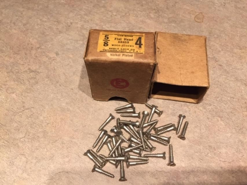 Eagle Lock #4 x 5/8″ Flat Head Slotted Brass Wood Screws Nickel Plated
