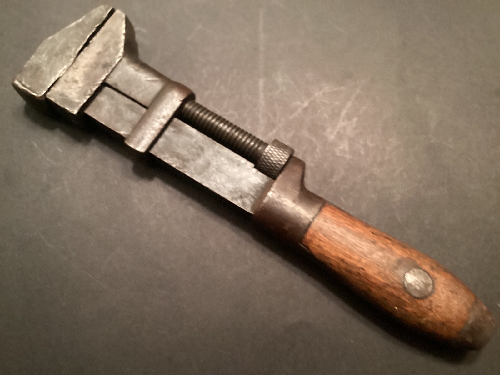 Vintage L COES WRENCH Co. 10″ Monkey Wrench Wood Handle