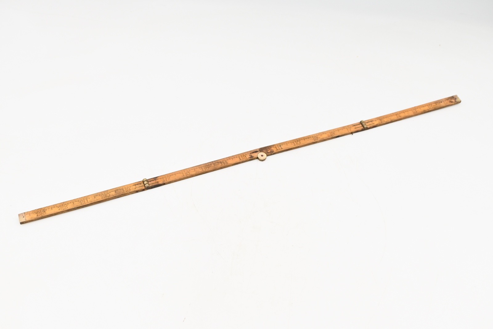 Vintage Upson Nut Co No. 68 Boxwood & Brass 24″ Folding Ruler Made In USA