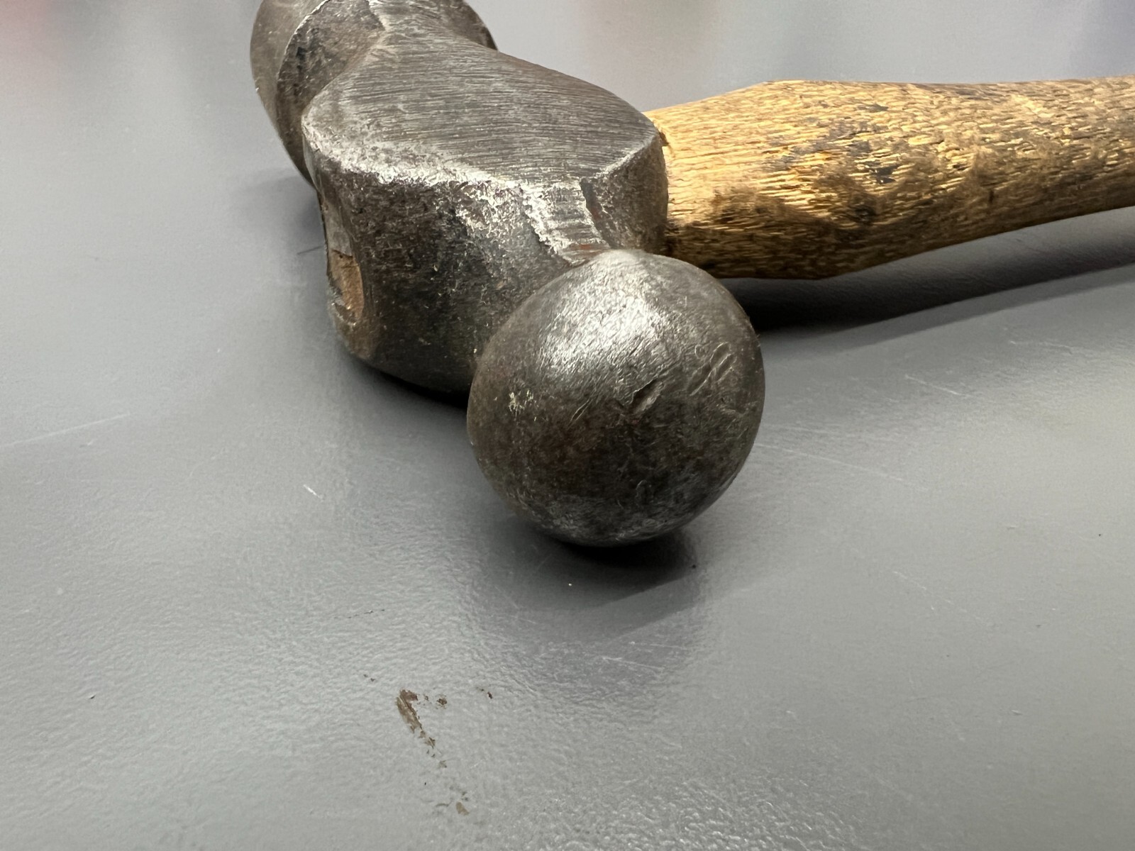 (V) VINTAGE STANLEY NO. 308B 8 OZ. BALL PEEN HAMMER – ORIG HANDLE – VGC – USA