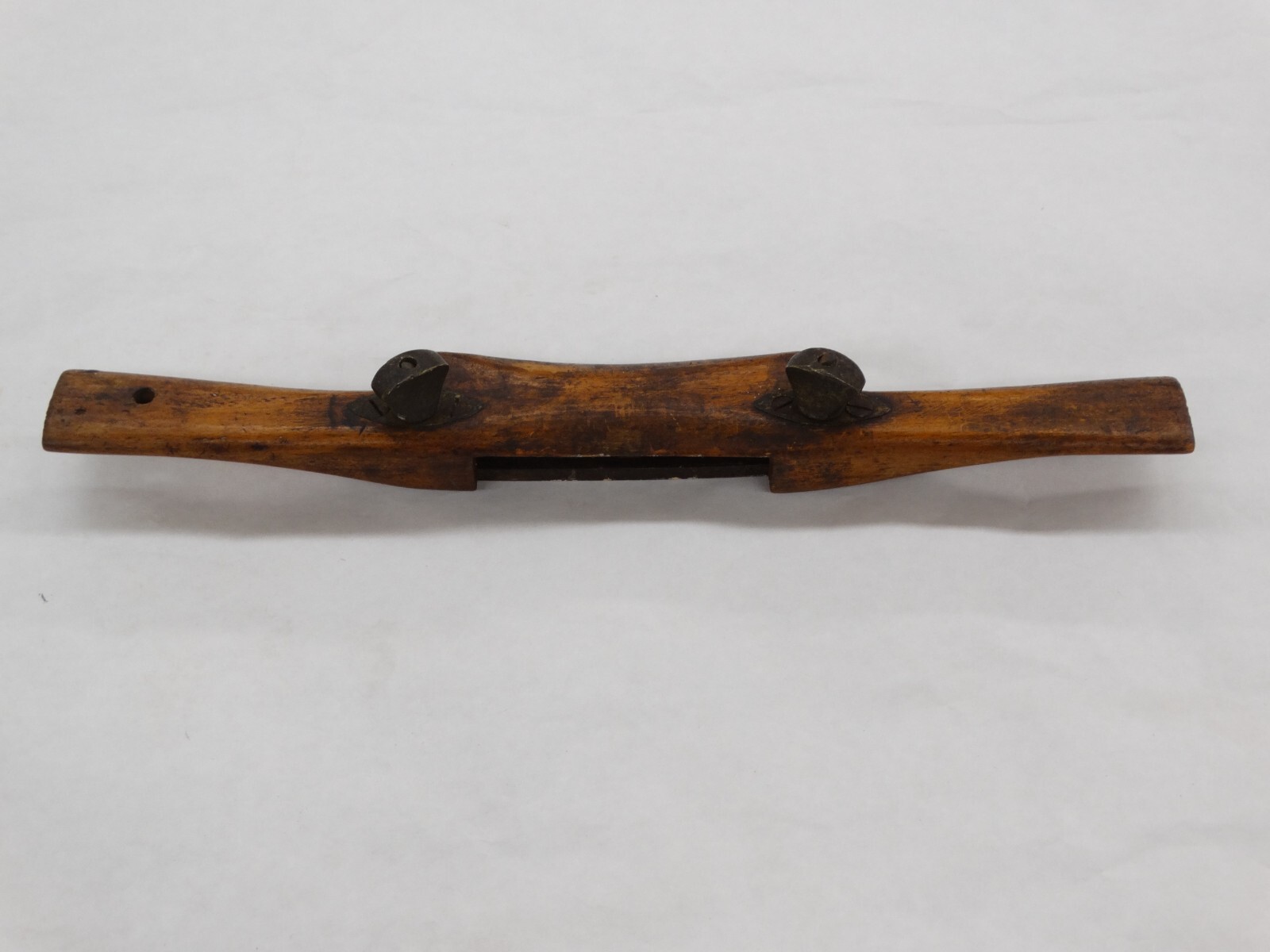 Vintage Chas. Henry (Sheffield) Beech w/ Brass Skid Plate 11 1/2″ Spokeshave