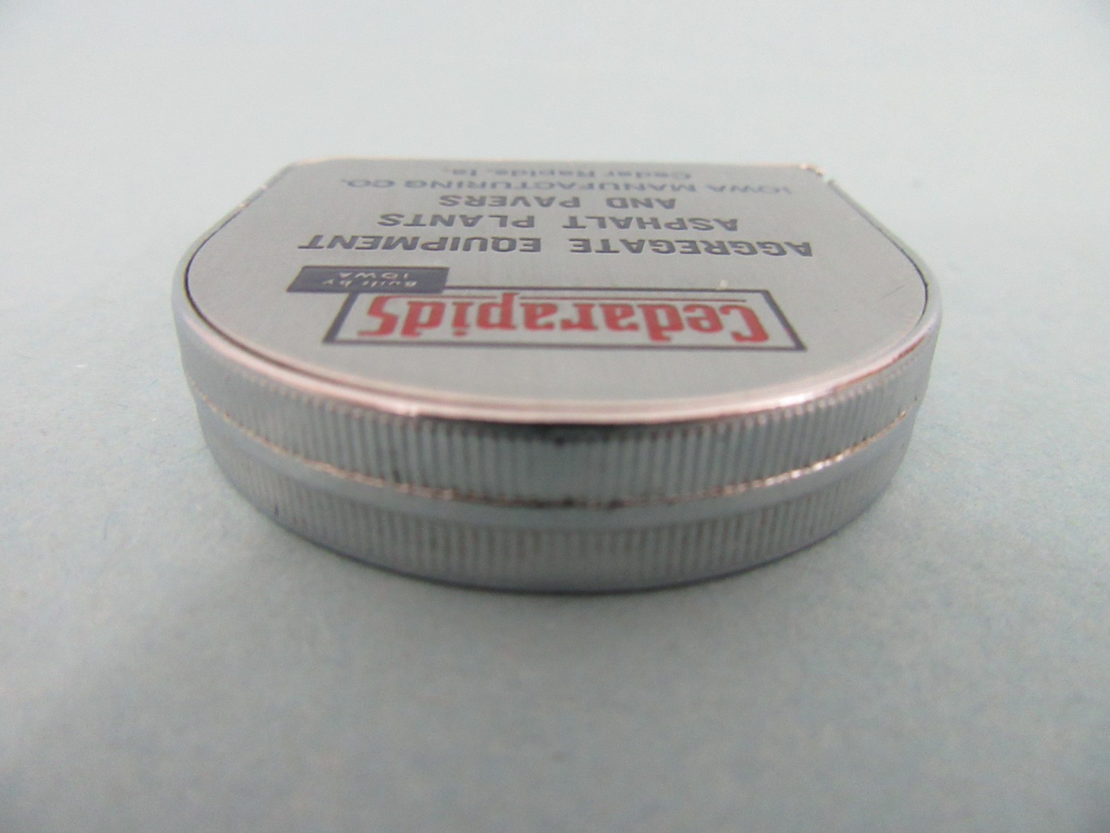 Vintage New 60’s Lufkin Boxed Metal Tape Measure Cedarapid Co. Advertising
