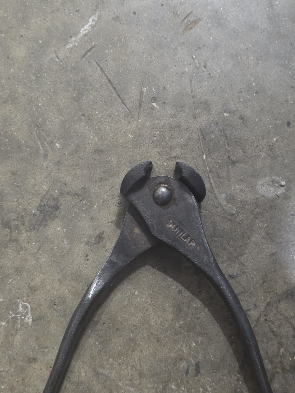 Vintage Dunlap End Nipper Pliers Nail Puller Wire Cutter Sears USA Tool