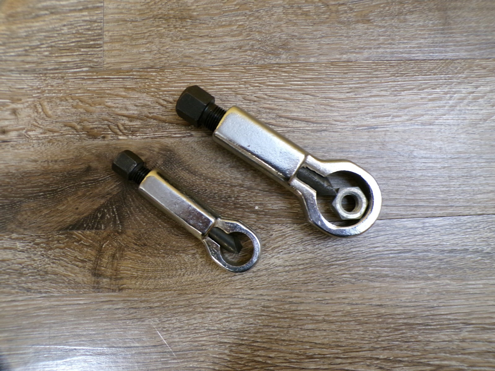 2pcs Nut Splitter Nut Cutter Remover #2 & 3