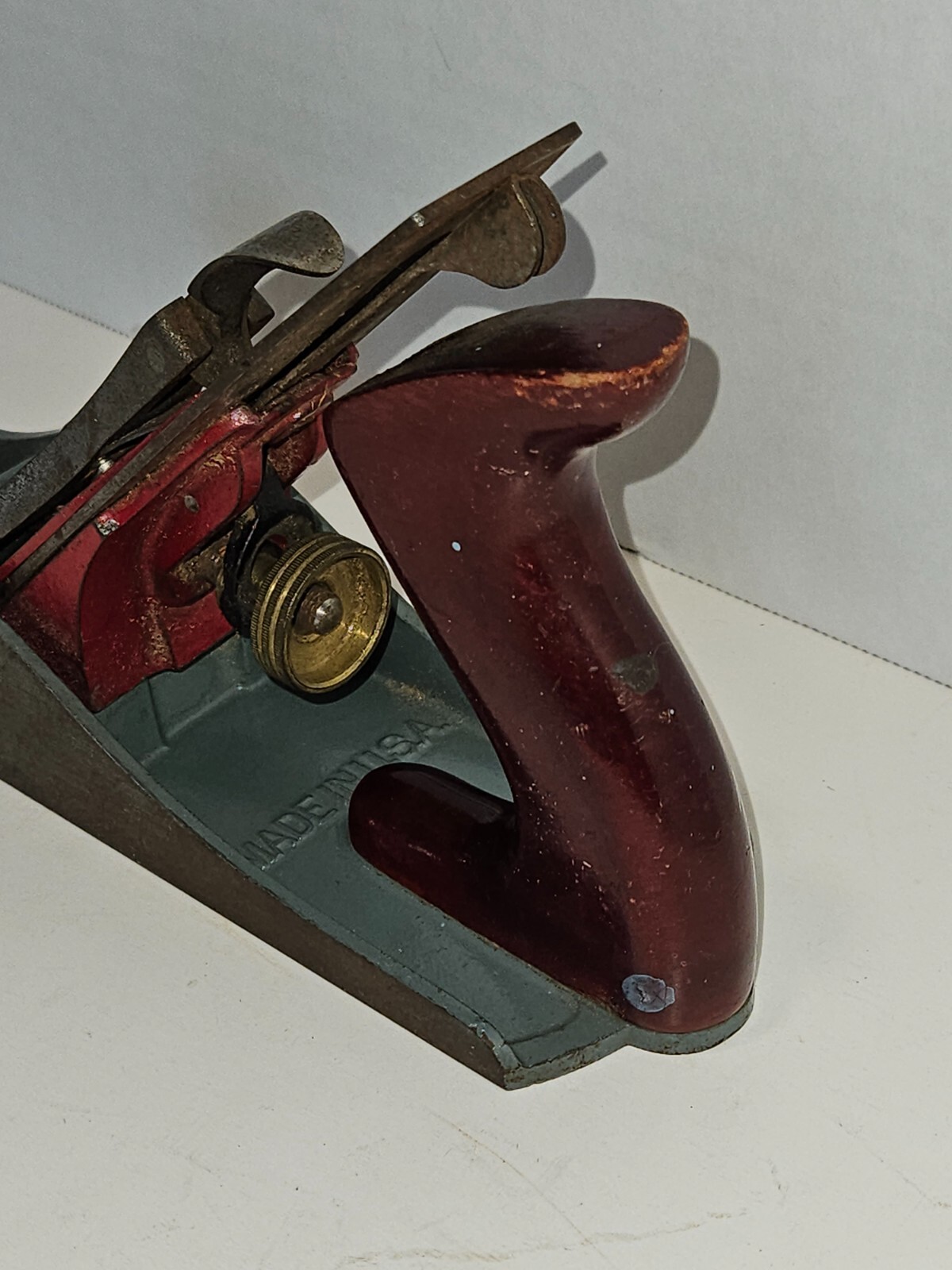 Vintage Victor by Stanley Smooth Plane No. 1104