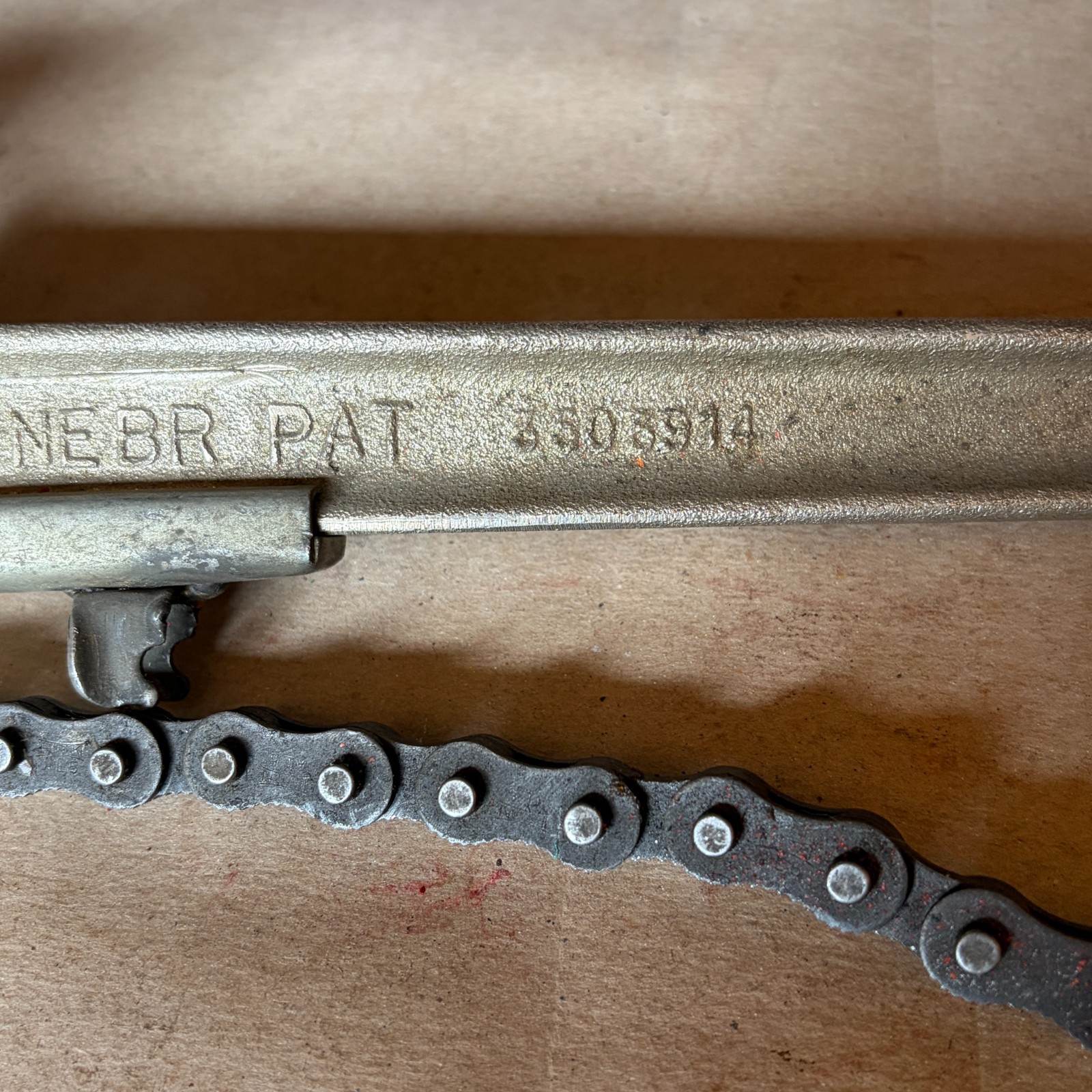 A. O.K. Alda Tool Corp CHAIN / PIPE Oil WRENCH 14