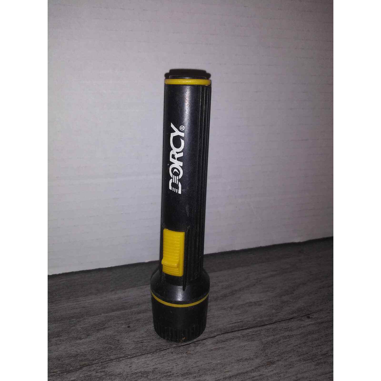 Dorcy 5 3/4″ Black and Yellow Flashlight