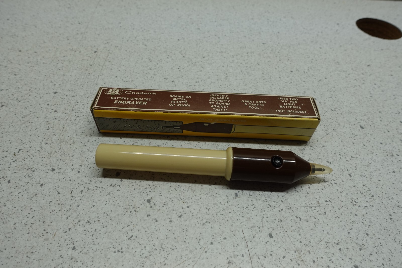 Engraver battery operated Chadwick scribe on wood, plastic, metal Vintage TESTED