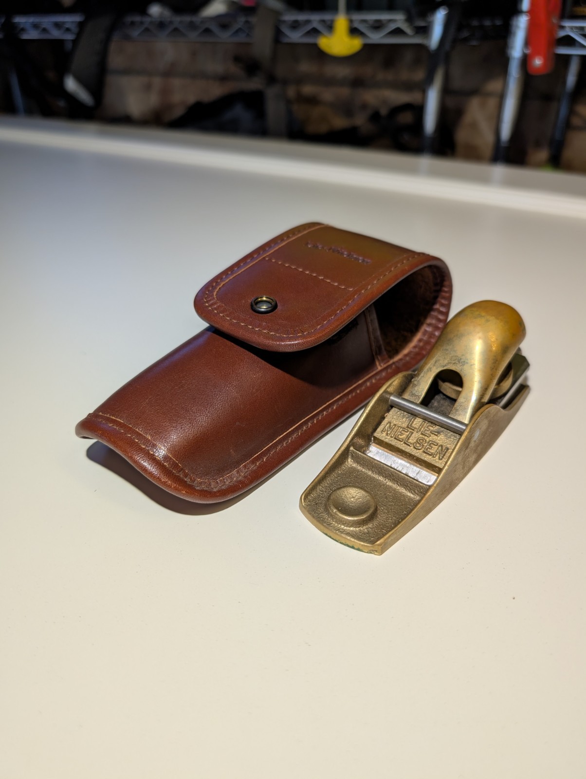 Lie-Nielsen 102 Low Angle Block Plane -USA Made With Made In France Leather Case