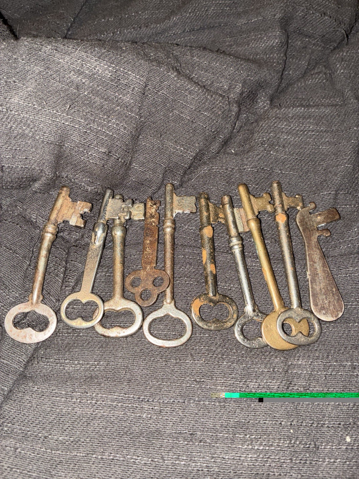 10 Lot Antique Skeleton Keys Various Styles