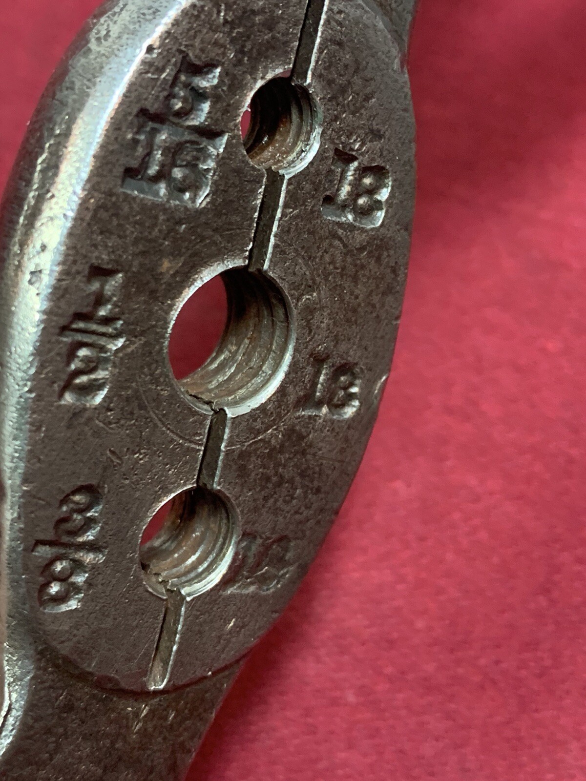 Vintage | Saxon | K & B Co. New Haven CT. | Double Alligator | Thread Wrench