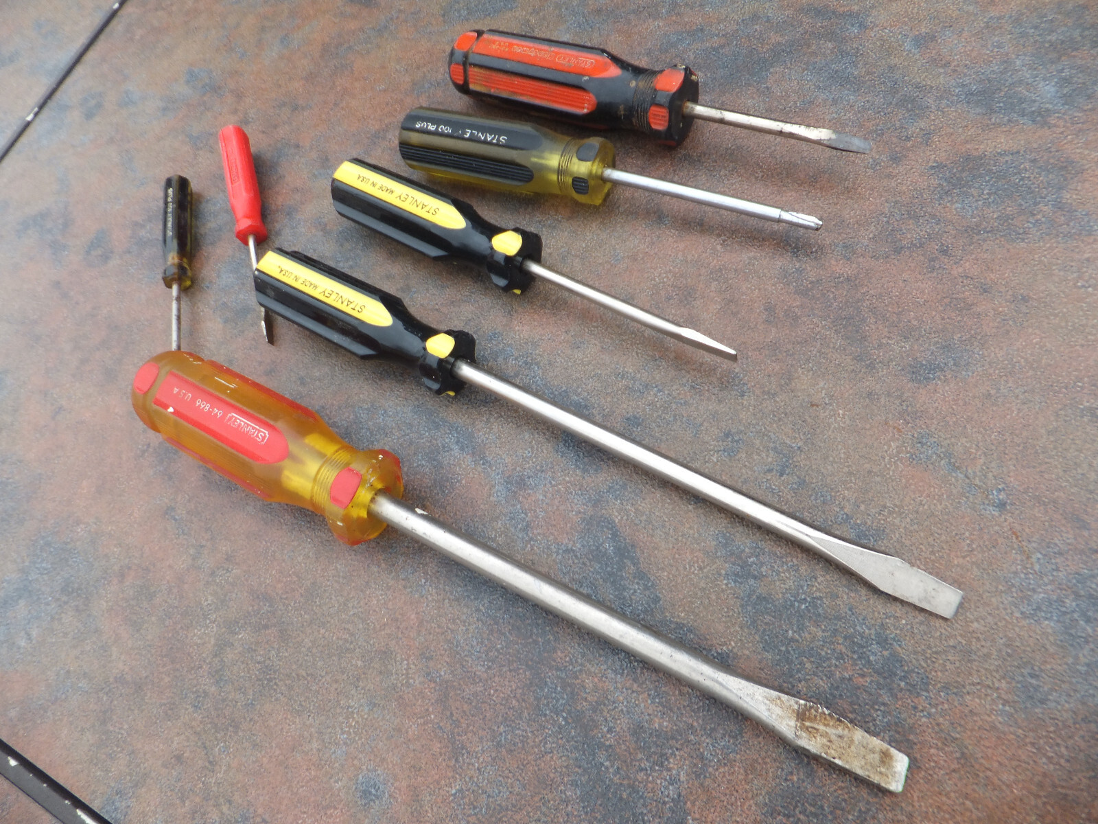 Vintage Lot Of 7 Stanley Screwdrivers – 4 to 10 Inches