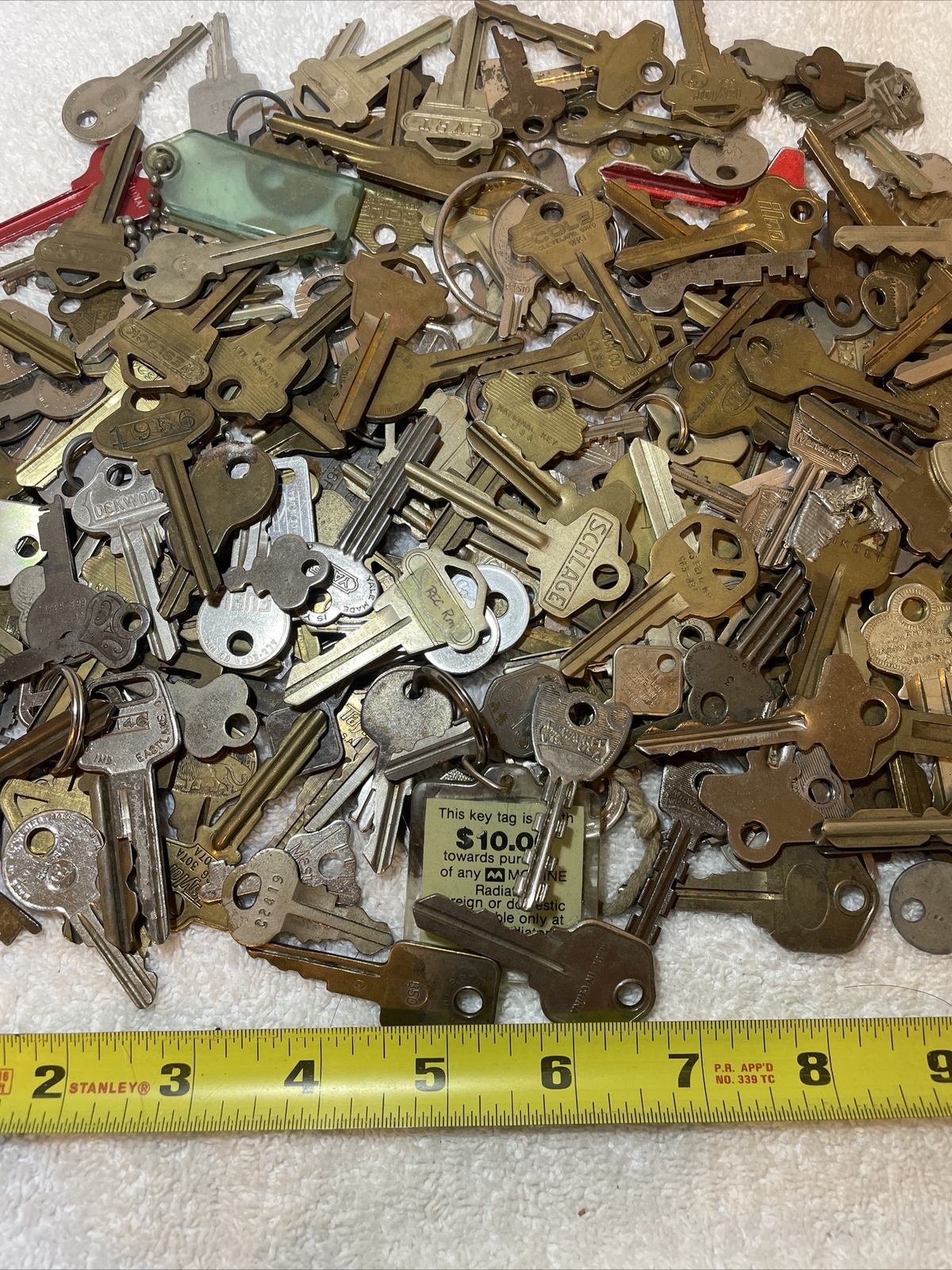 VTG 220+ Vintage Key Keys Lot House Skeleton Auto Cabinet Keys All Companies #3