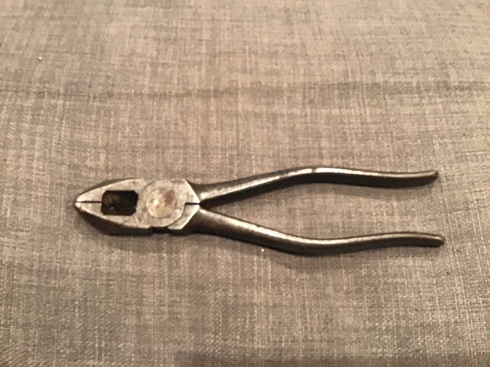 Vintage Kraeuter No. 1801-7 Lineman’s Pliers Forged Nickle Steel