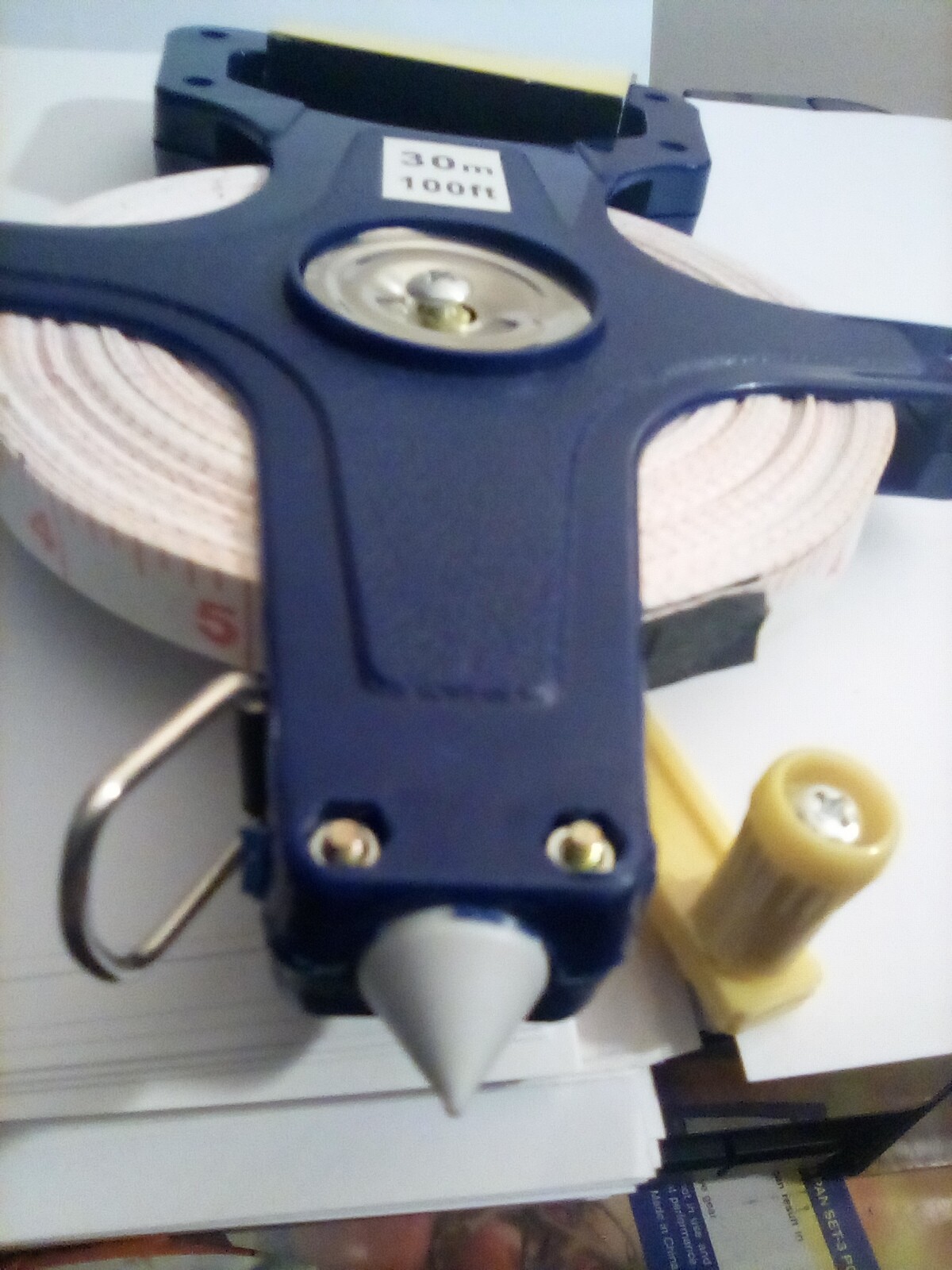 NEW 100FT/30M Heavy Duty Fiberglass Tape Measure – 1/2-Inch Wide FREE SHIPPING