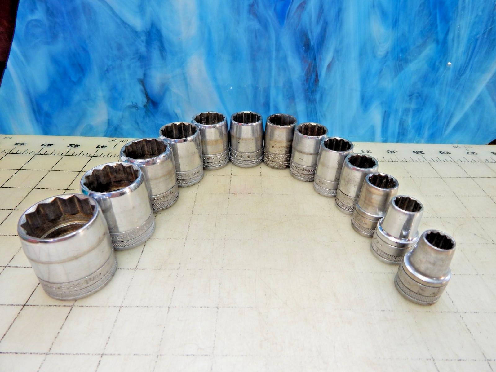 Vintage S-K TOOL 13-pc 1/2″ Dr. SAE Socket Set, 7/16″ to 1-1/8″ Tapered 40136