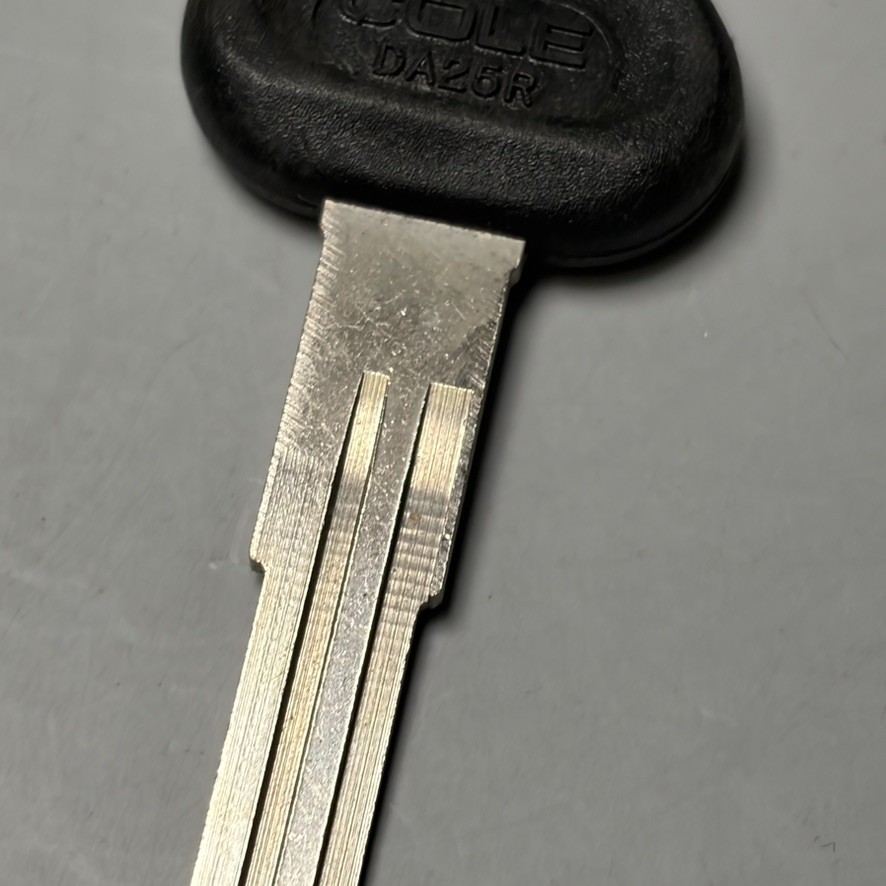 1- Cole National Key Blank DA26R UNCUT Replacement Key Datsun/Nissan Car Truck