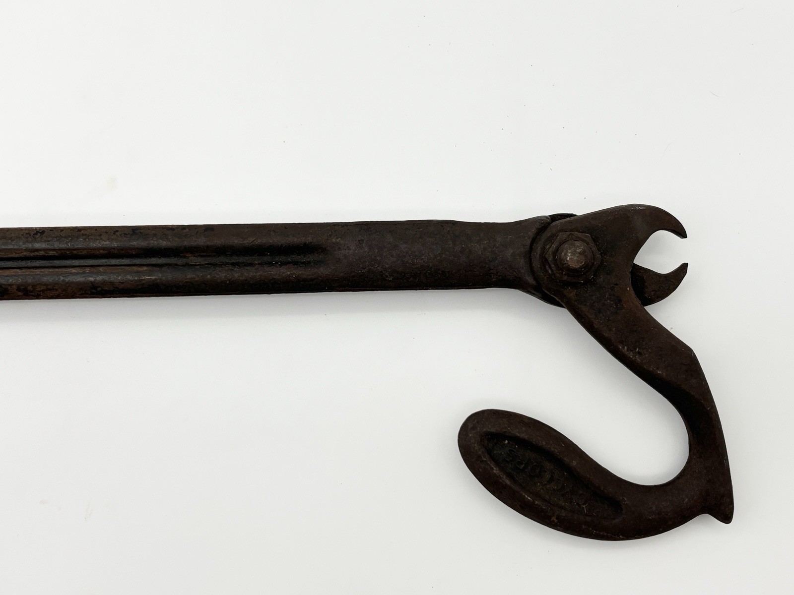 Antique 1910s-1920s Union Hardware Co. Cyclops Cast Iron Nail Puller