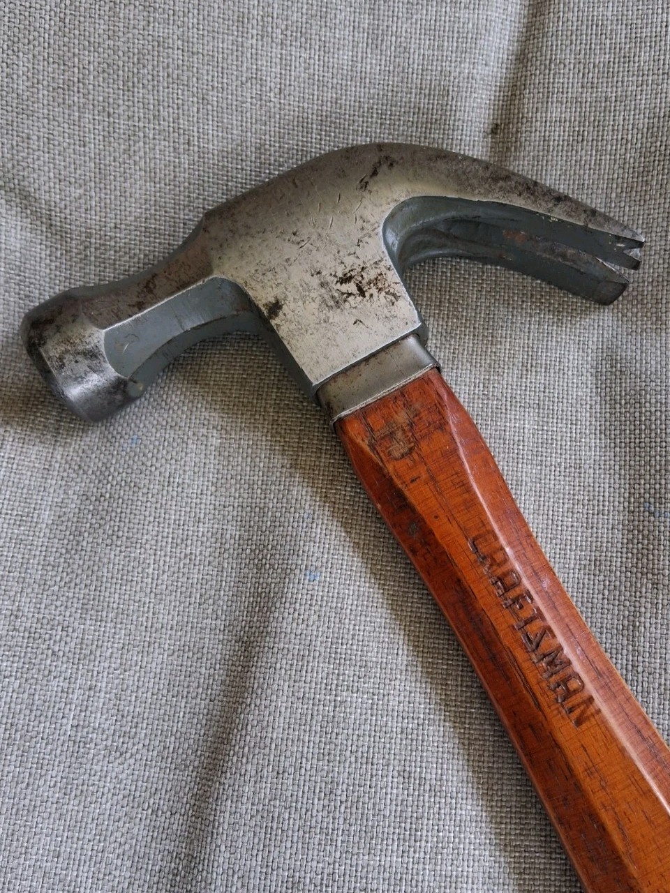 VINTAGE CRAFTSMAN 38045 16OZ Third Claw Hammer, Hickory, Smooth Face MADE IN USA