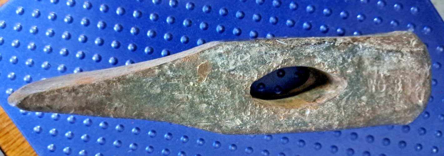 Vintage 8LB Wood Splitting Maul Axe Head Only Teardrop Shape Used