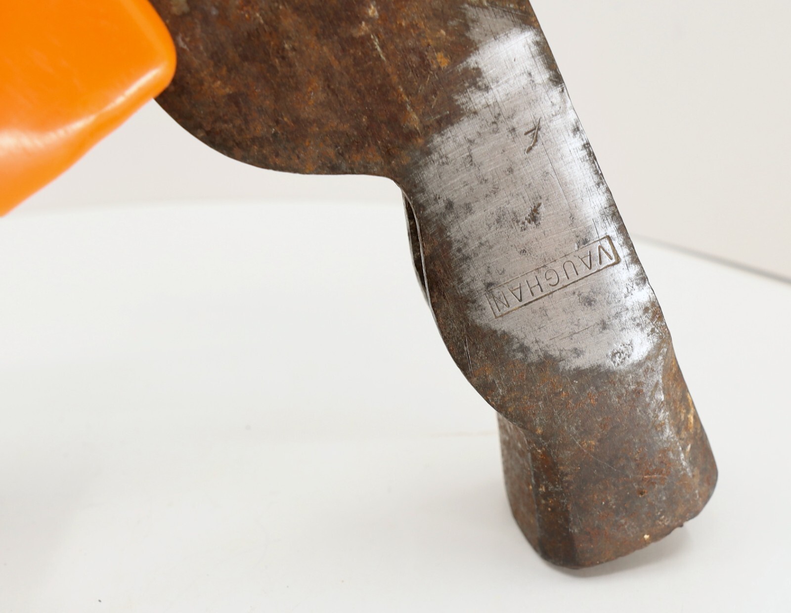 Vintage Vaugan 15.8 oz Roofing Hatchet Lathing Shingle Waffle Head