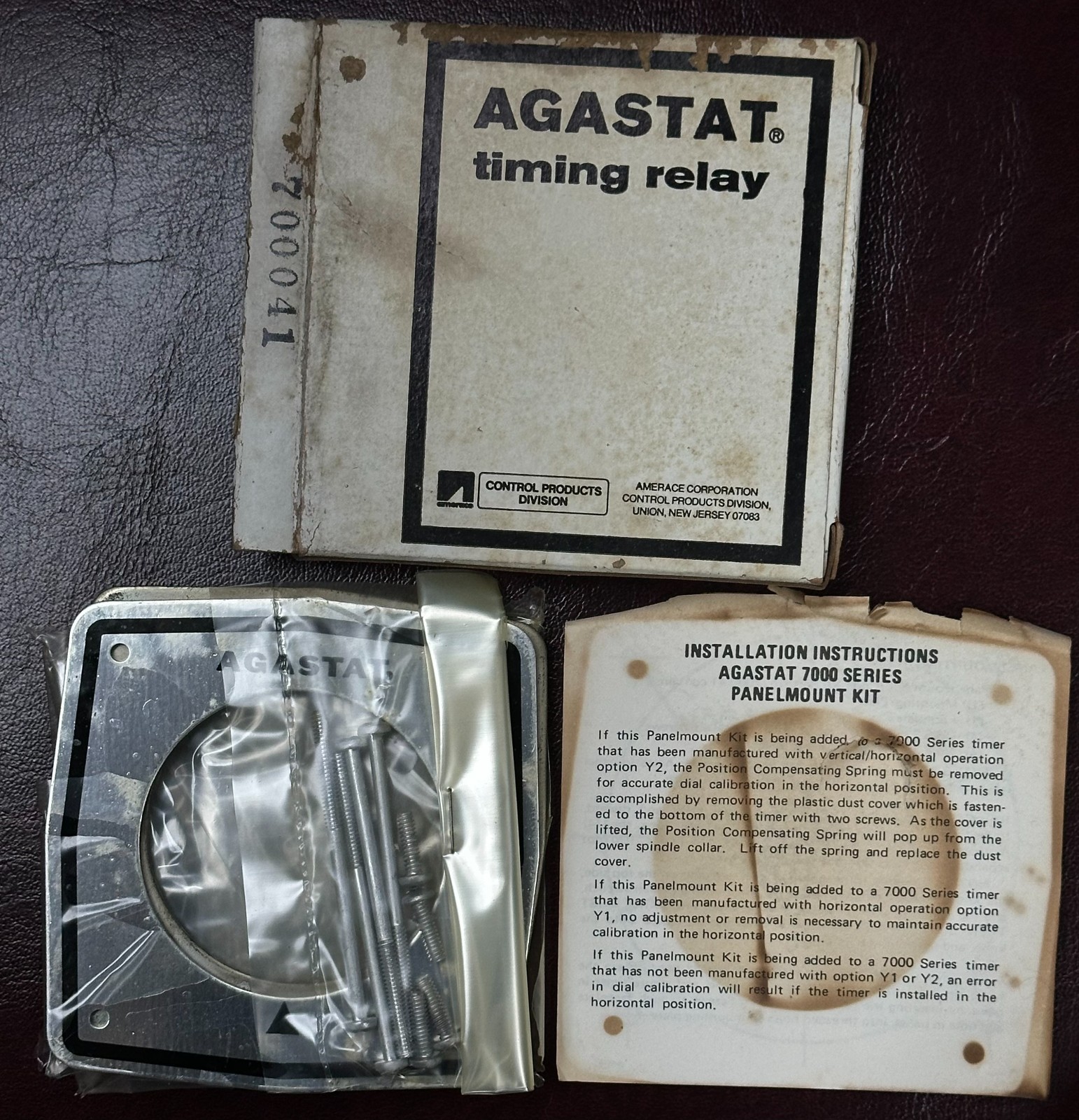 AGASTAT 7000 Series Timing Relay Panel Mount MODEL: 700041
