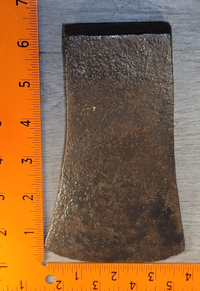 True Temper Kelly Works Axe Head Traces Red Paint Eye Ribs Unmarked 3 3/4″ Bit