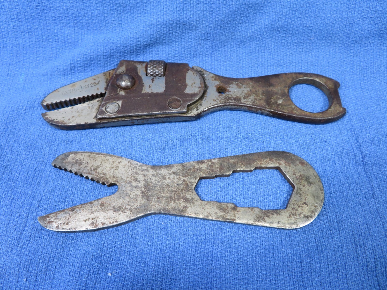 Vintage Alligator Wrench & The Elgin Extra Jaws 25 Adjustable Wrench