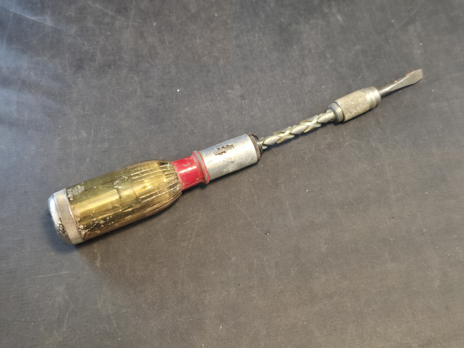 Stanley Handyman Yankee No. 233H Screwdriver with 4 bits