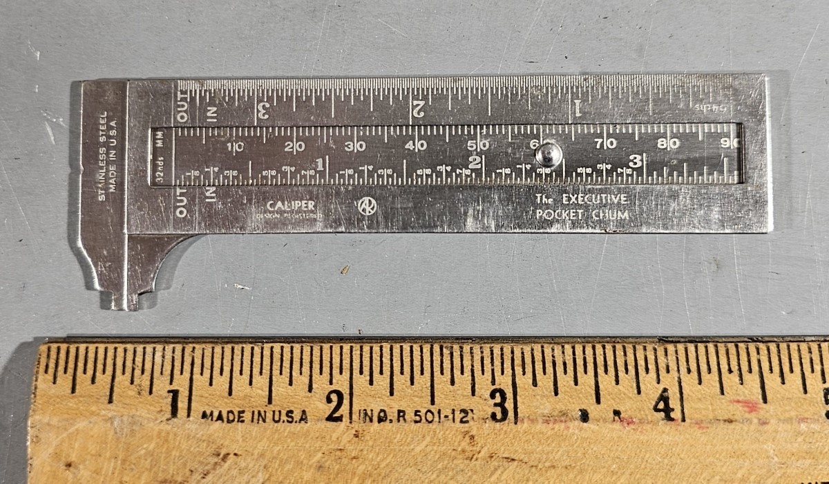 STAINLESS STEEL CALIPER NO. 1045 THE EXECUTIVE POCKET CHUM