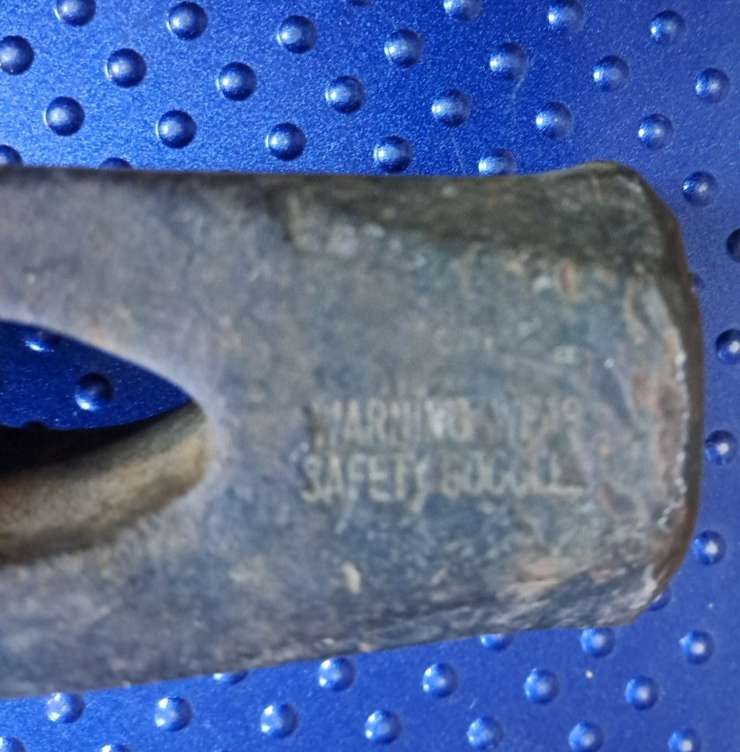 Vintage 8LB Wood Splitting Maul Axe Head Only Teardrop Shape Used