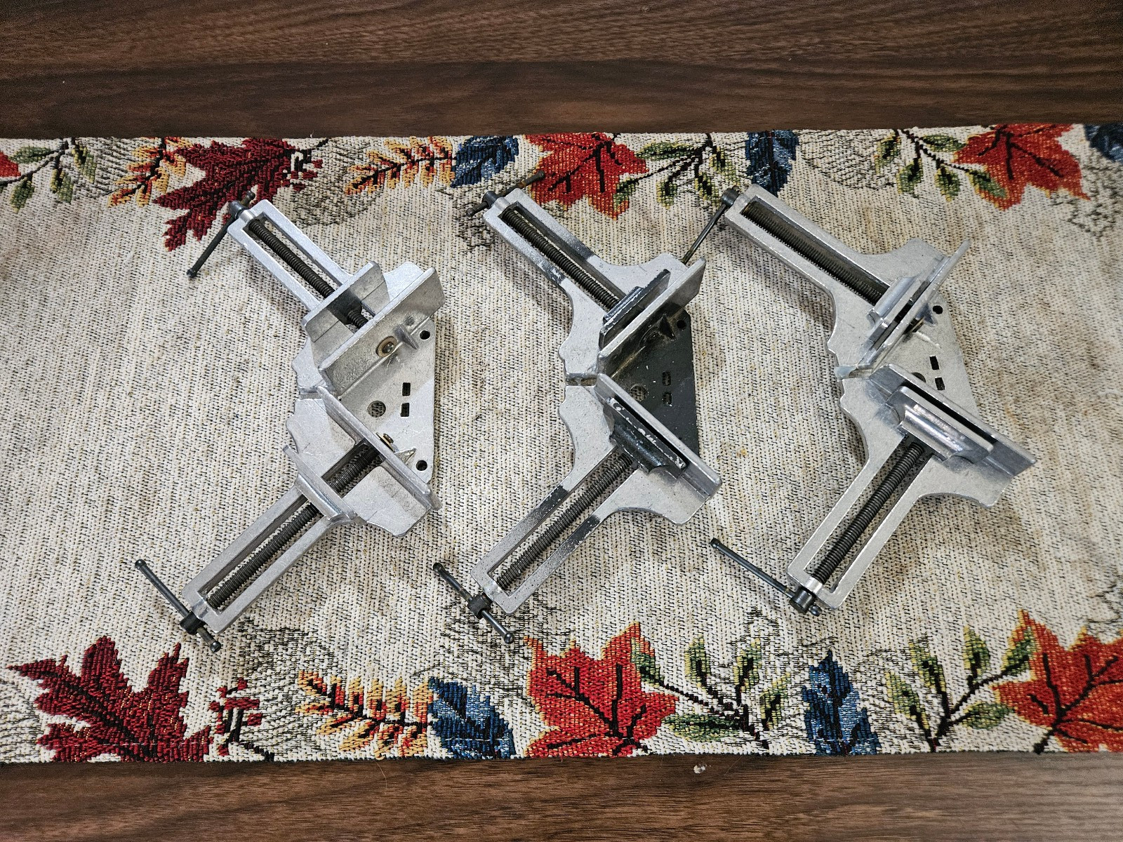 Set of (3) Corner Clamps Woodworking Clamps – LOOK!!