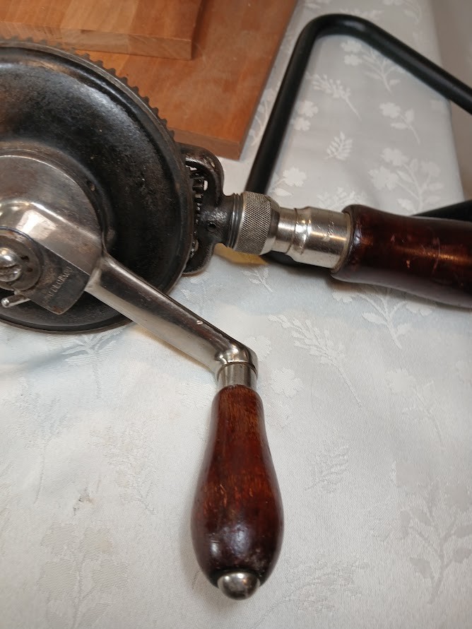 Vintage Yankee No 1530 Ratchet Hand Drill North Bros Eggbeater Antique Tool USA