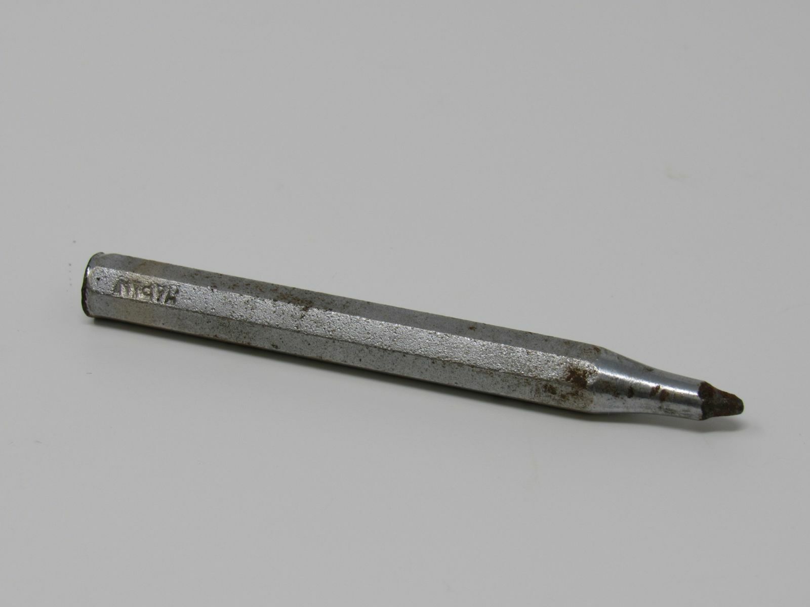 Professional Nail Punch 3-1/4-in Vintage