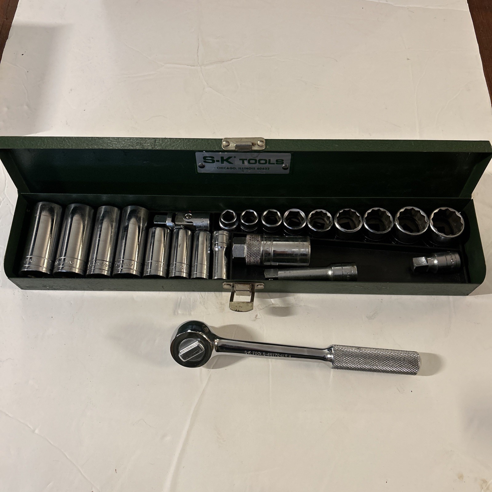 Vintage S-K 3/8″ Drive Socket Set Made in USA 22 Pieces Plus Metal Case