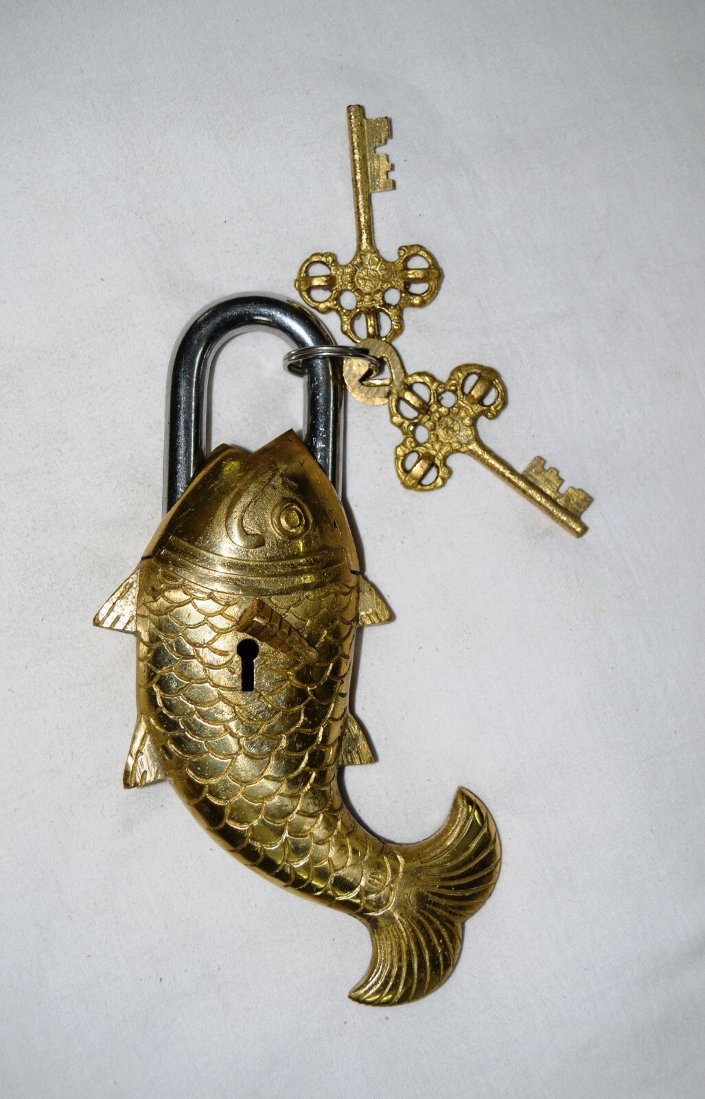 Tibetan Fish Padlock Brass Handmade Golden Finish Heavy Safety Door Lock AR51