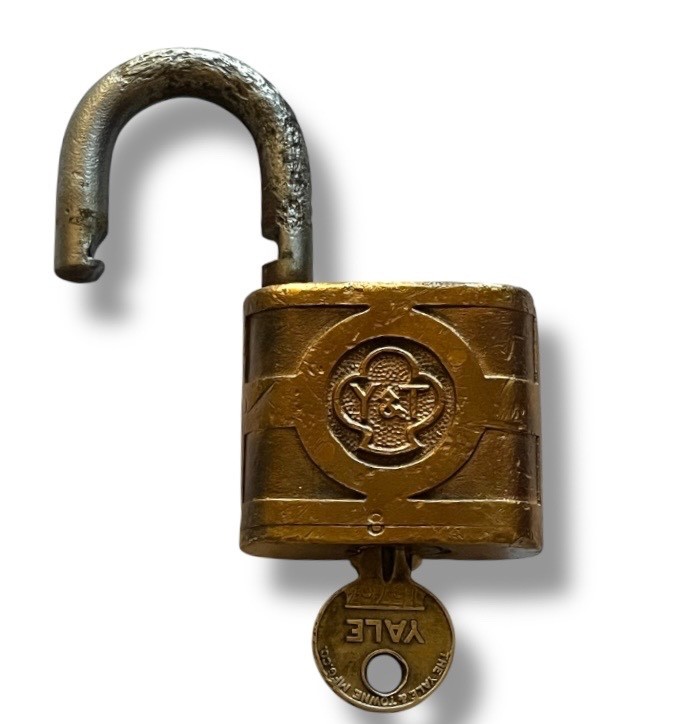 Padlock YALE & TOWNE Antique Vintage Lock Works Has 2 Keys