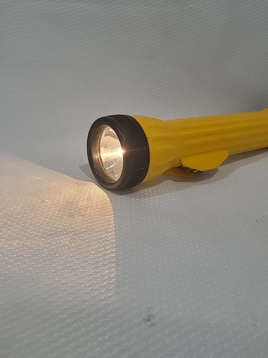 Vintage Bright Star 1925 Flashlight U.S. COAST GUARD USES 3 D CELL BATTERIES