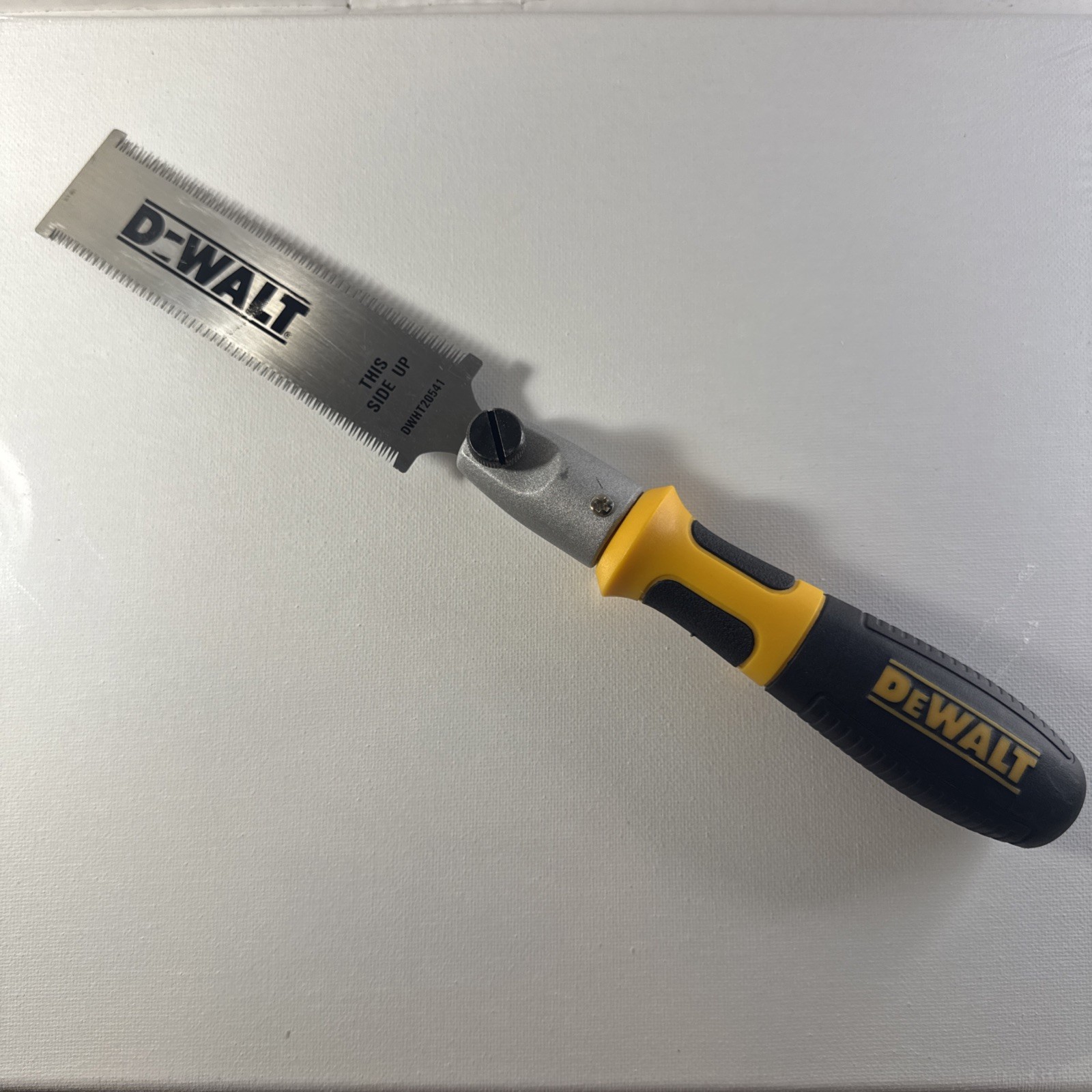 DEWALT Wood Chisel 4 Pc Set With Strike Caps & DWHT20541 Flush Cut Pull Saw Lot