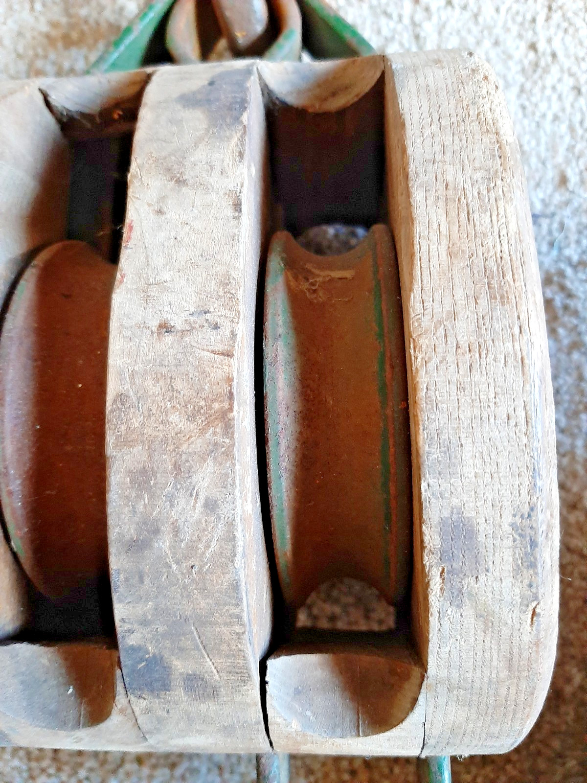 Antique Wood Double Pulley Block Tackle Rope Barn Farm Rustic w/Orig Green Paint