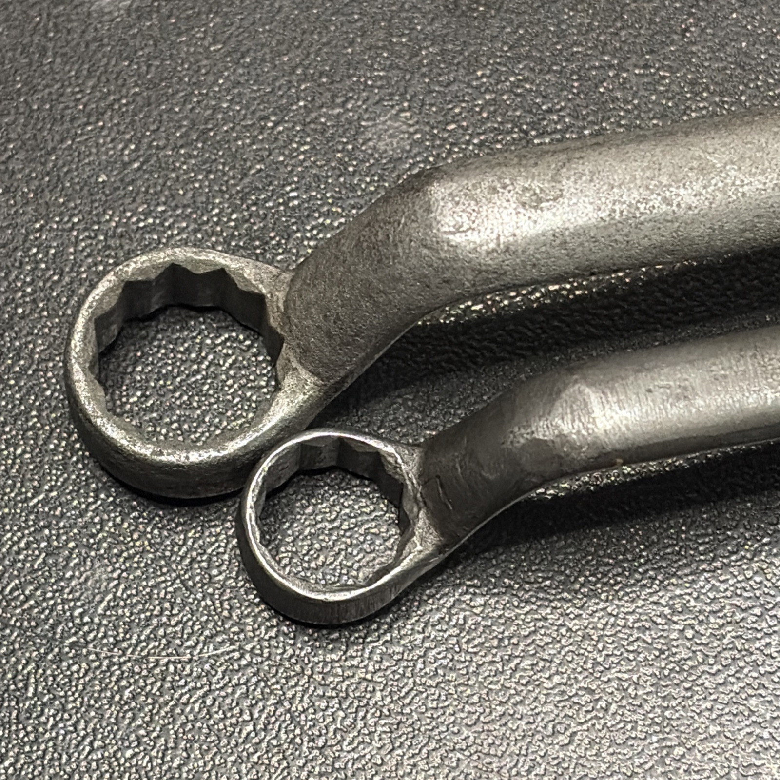 Barcalo Chrome Molybdenum 3/8” X 7/16” & 1/2” X 9/16” Offset Double Box Wrench